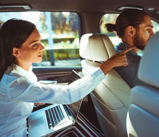5 Reasons to Hire Private Airport Transportation Private Airport Transportation