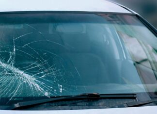 Is It Illegal to Drive With a Cracked Windshield? State-by-State Guide Cracked Windshield